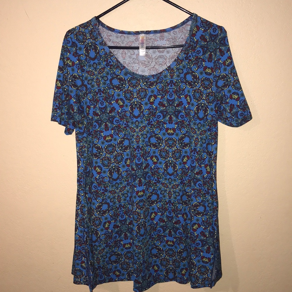 LulaRoe blouse